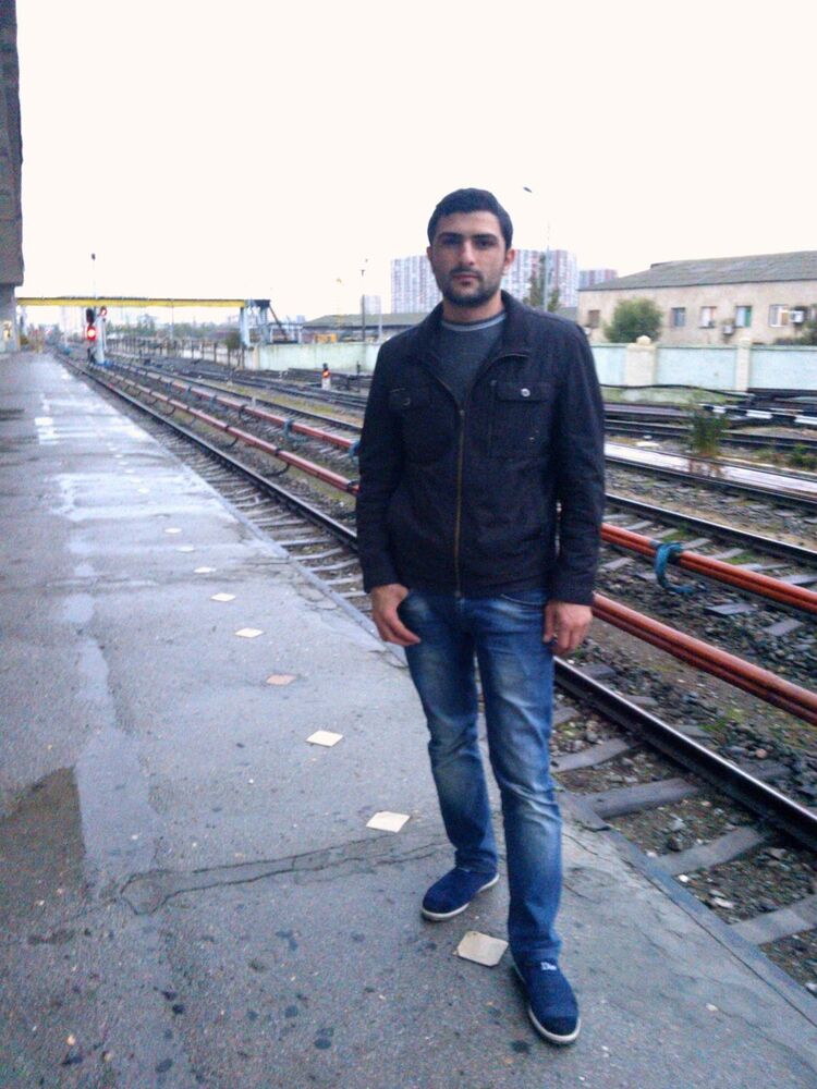  4172619  Saad, 35 ,    