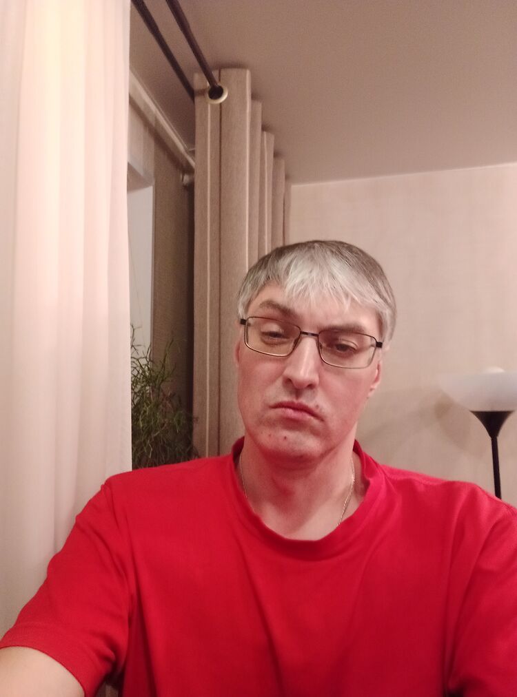   ,   Anton, 42 ,   ,   , c , 
