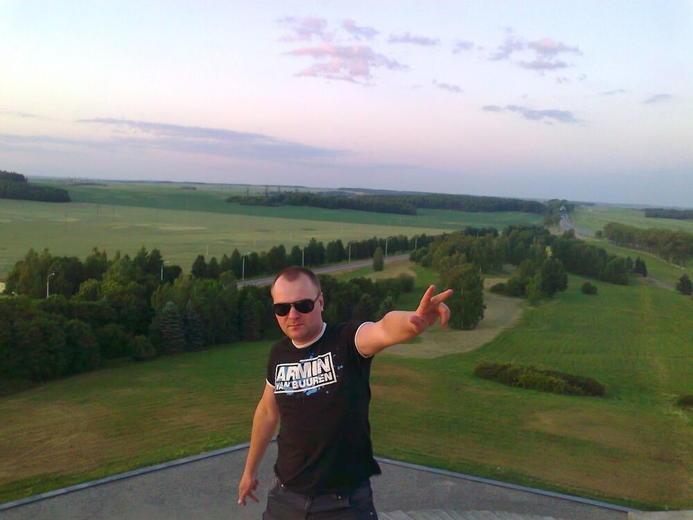 ,   Yurik, 39 ,   ,   , c 