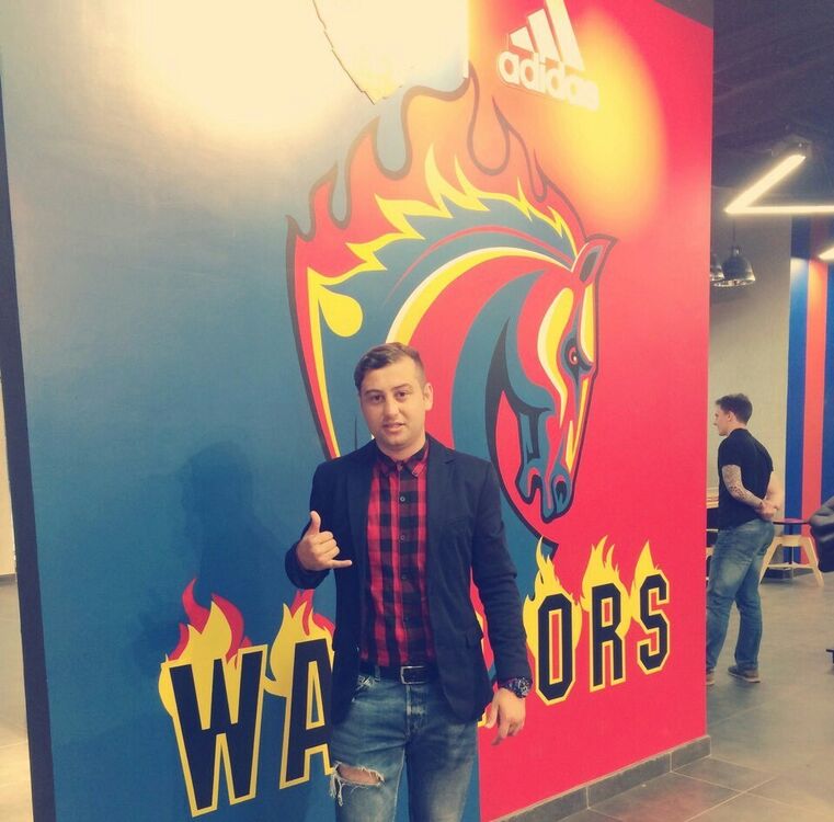 ���� 18813179 ������� �����, 32 ����, ���� ���������� � ������