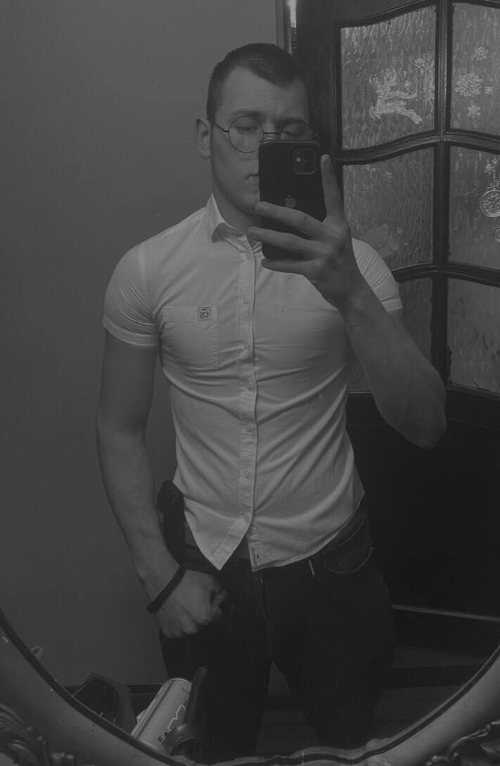  ,   Artem, 22 ,   ,   , c 