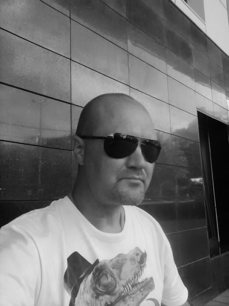  22358469  , 48 ,    