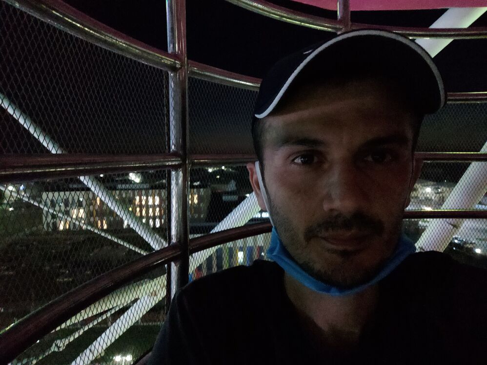  25013799  Dima, 41 ,    