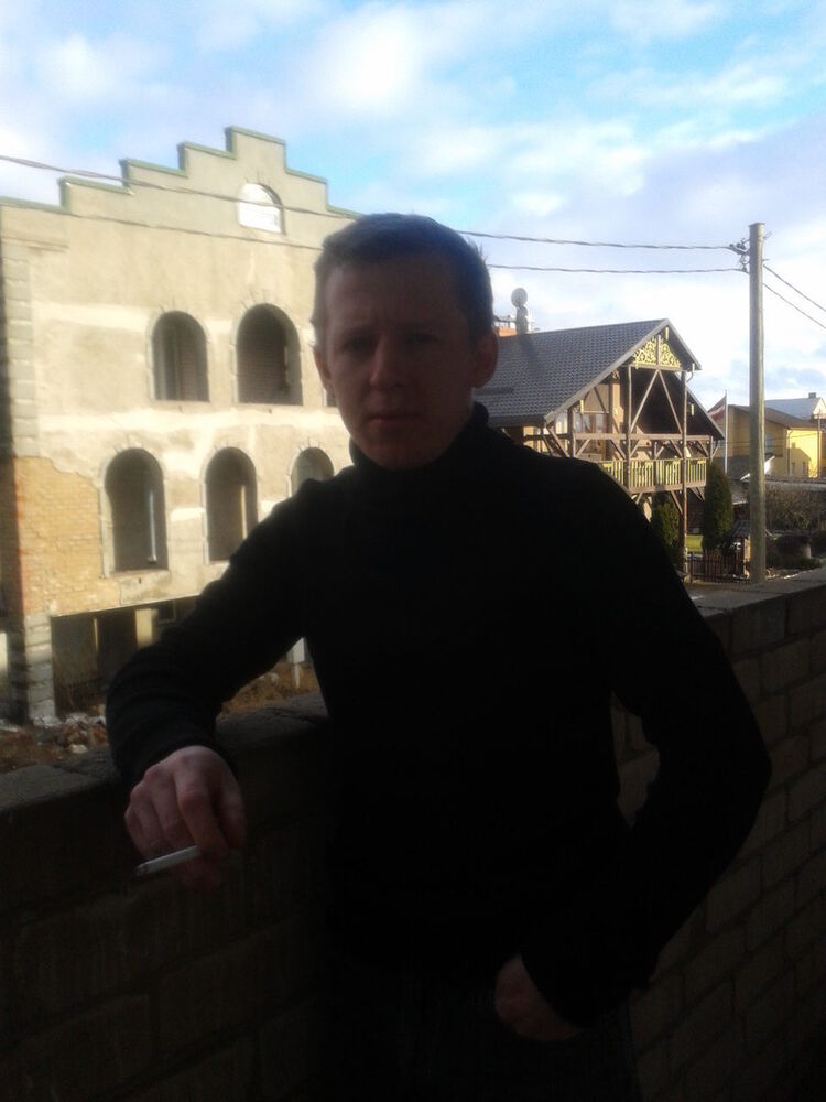  ,   Pavel, 41 ,   ,   , c , 