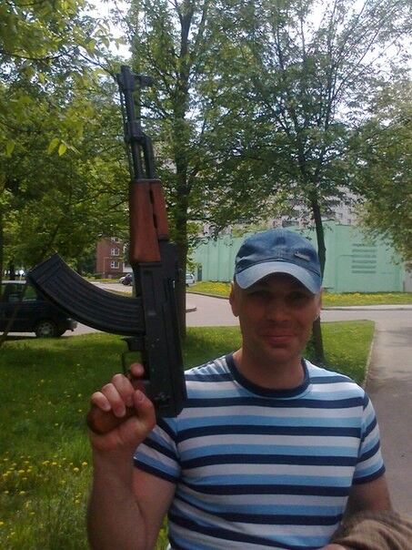  5651849  Vincent, 51 ,    