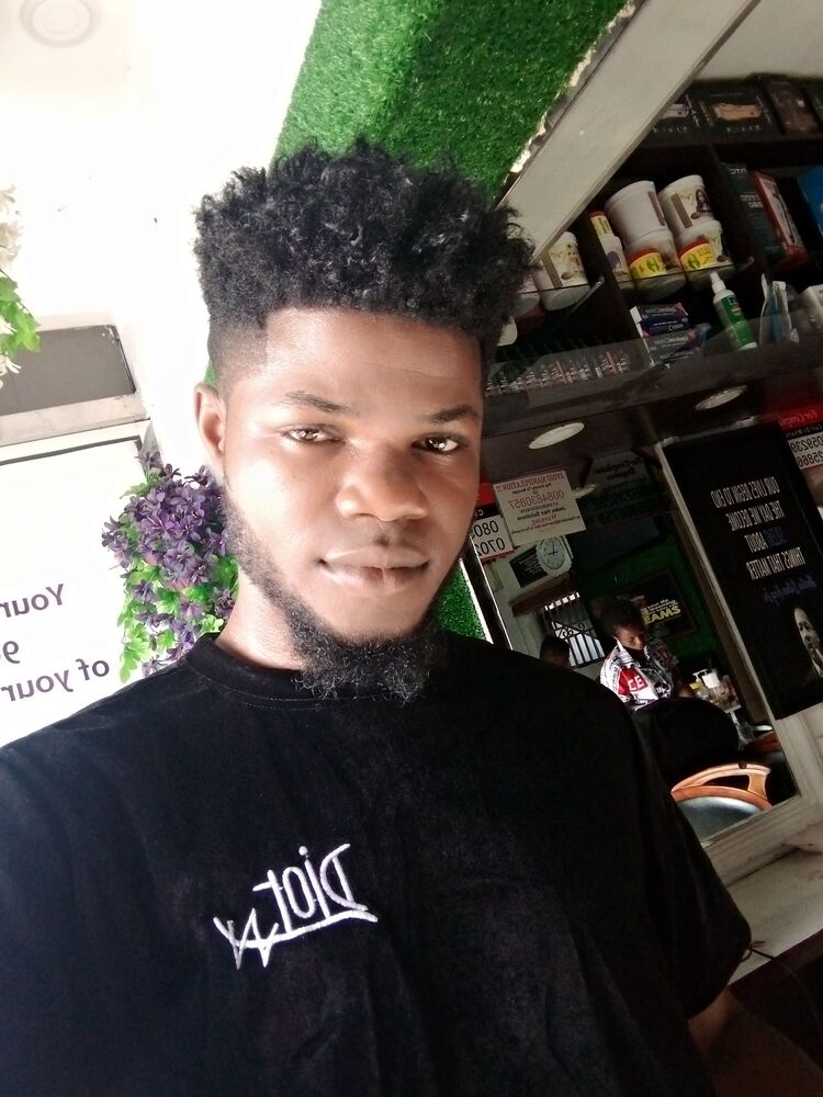  38068899  Splenkid, 30 ,    Lagos