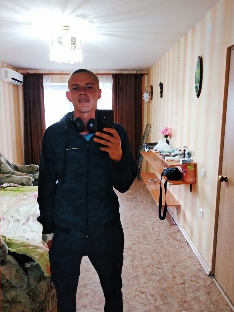  ,   Max, 33 ,   , 