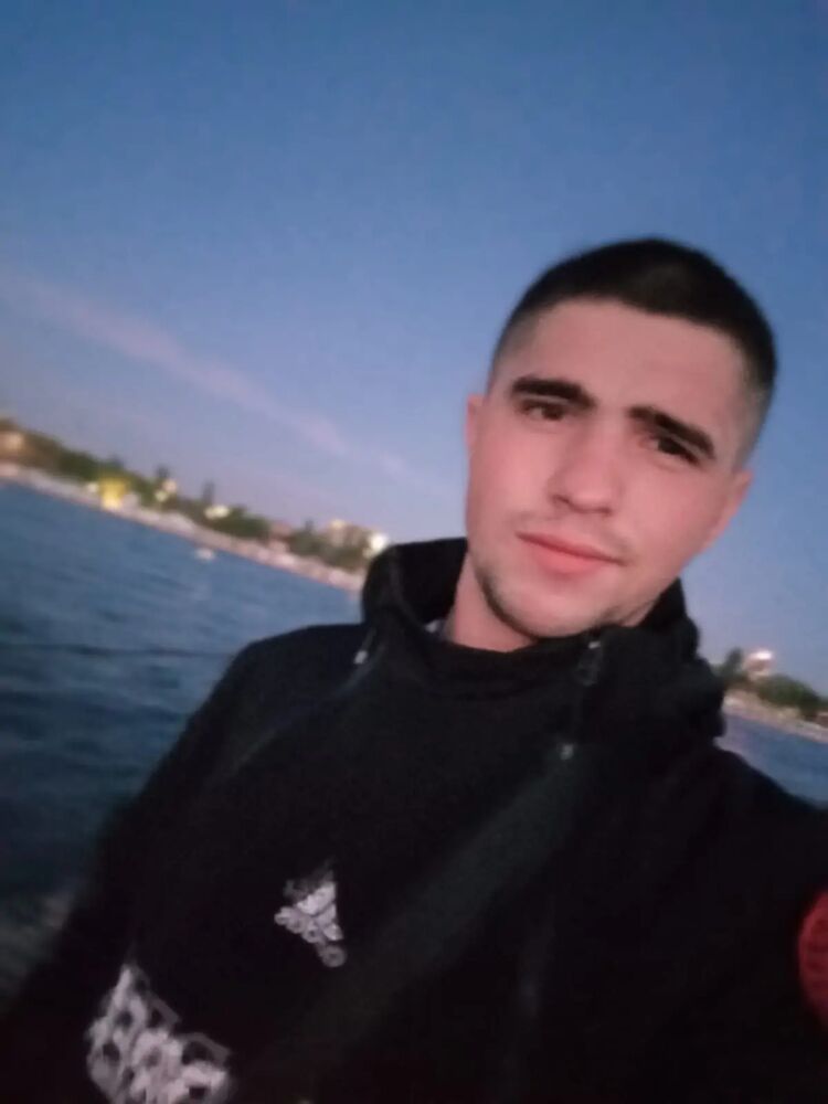  ,   Nikolay, 25 ,   ,   , c 