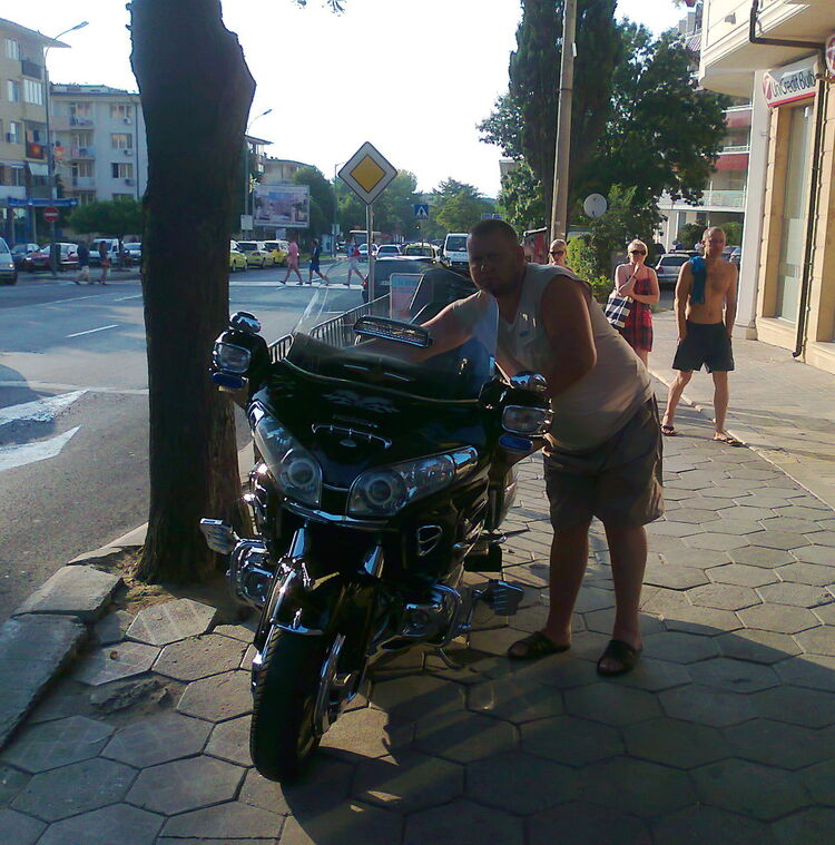  8464069  , 48 ,    