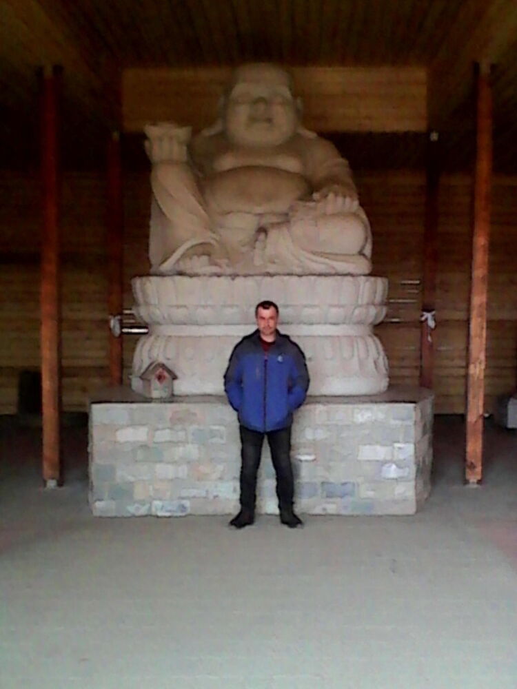  8446289  Nikolai, 49 ,    