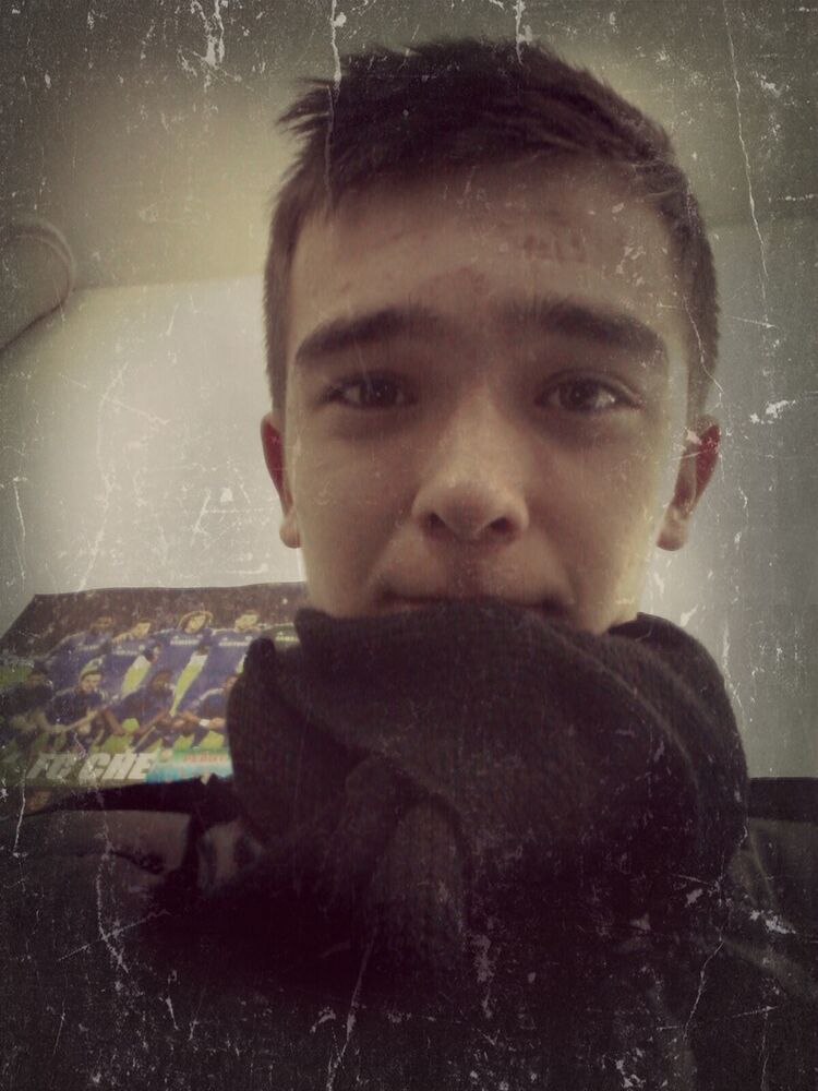  ,   Farruh, 33 ,  