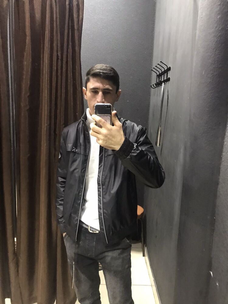  31673919  , 24 ,    