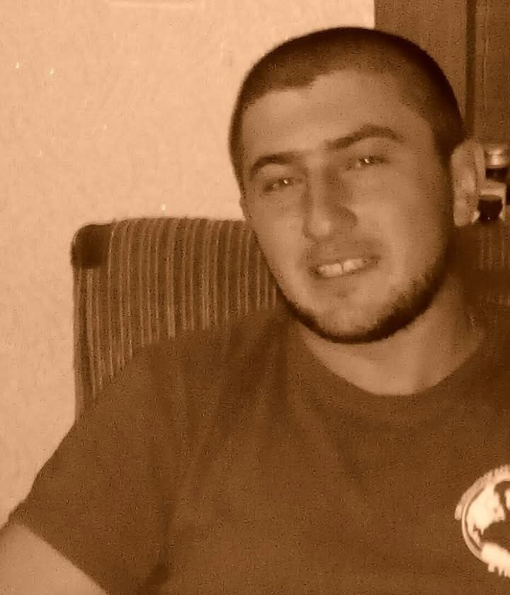  ,   Dato, 32 ,   ,   