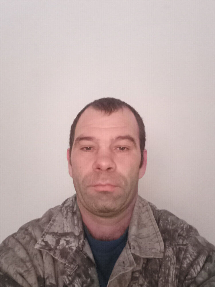  22289909  Andrei, 42 ,    