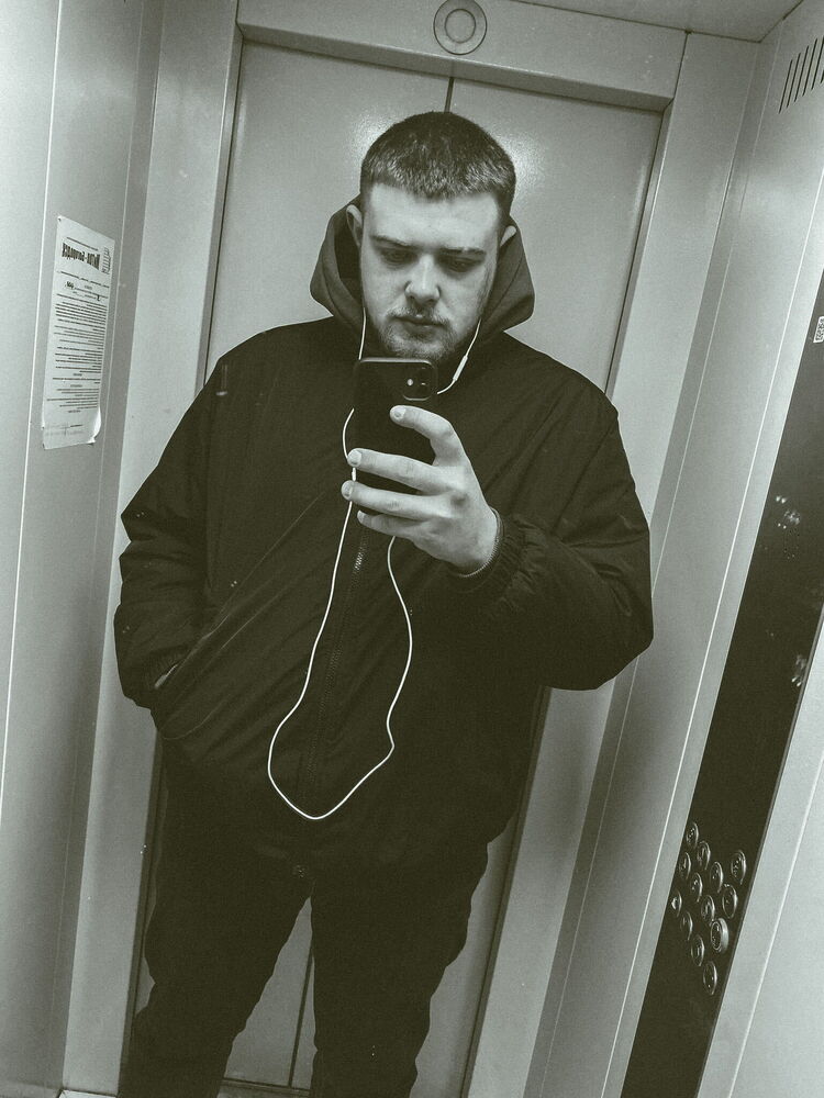  38115289  , 24 ,    