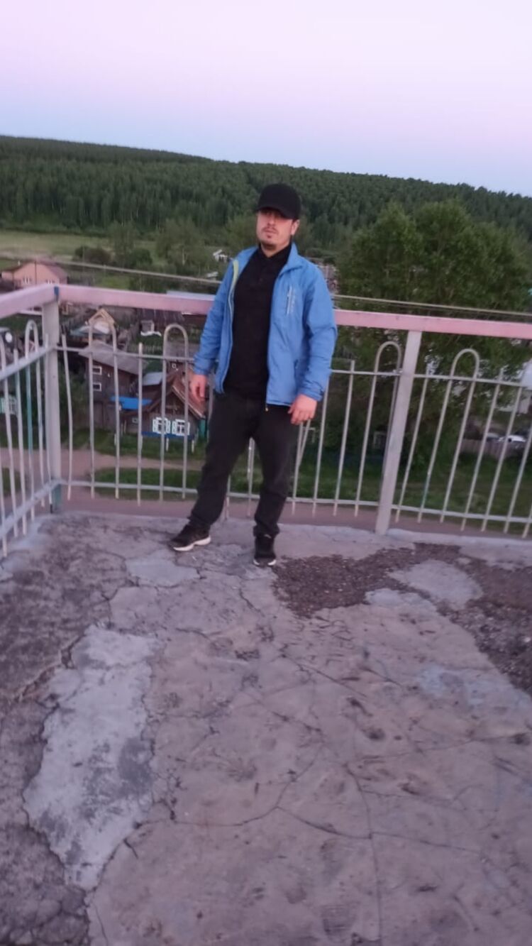  30920399  Emomali, 24 ,    