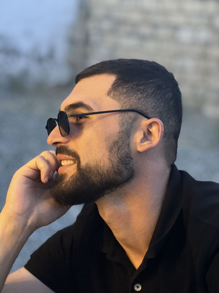  ,   Baba, 31 ,   ,   
