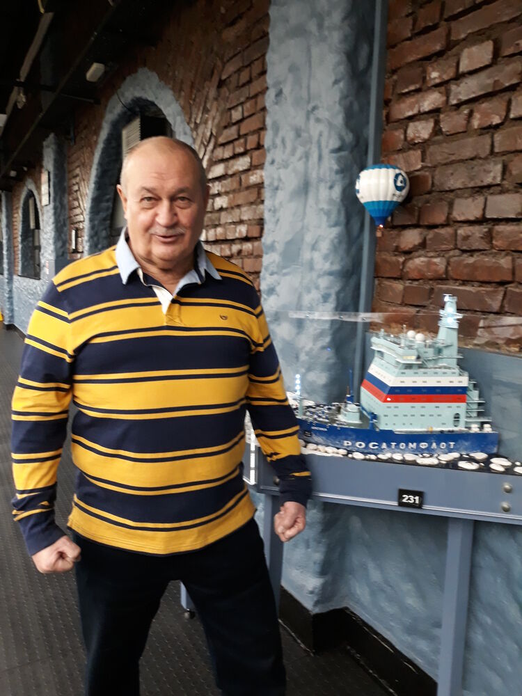  53889829  , 74 ,    -