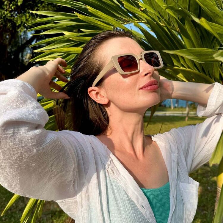 ���� 53049859 ������� �����, 33 ����, ���� ���������� � ������������