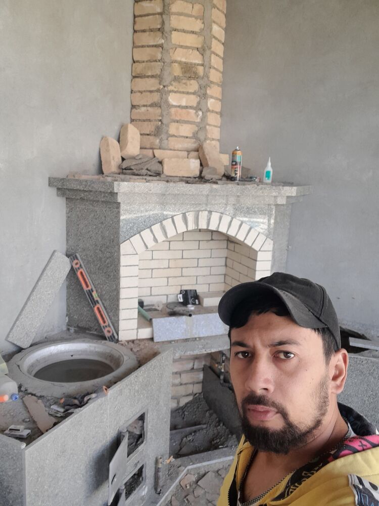  40695289  Akmal, 35 ,    