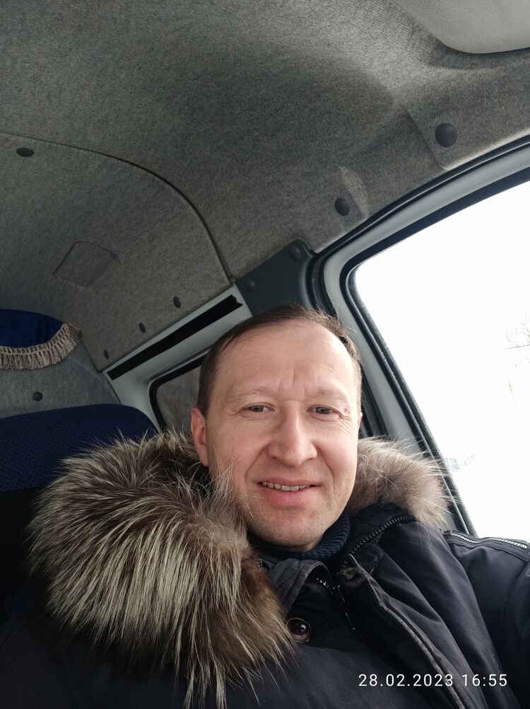  42206639  , 44 ,    