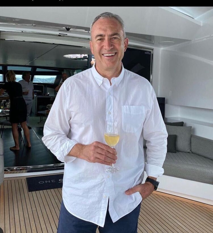  28623989  Alex Brian, 53 ,    Aalst