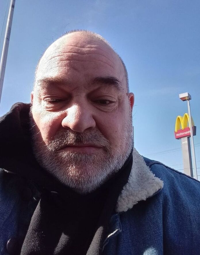  41713099  David, 42 ,    San Marino