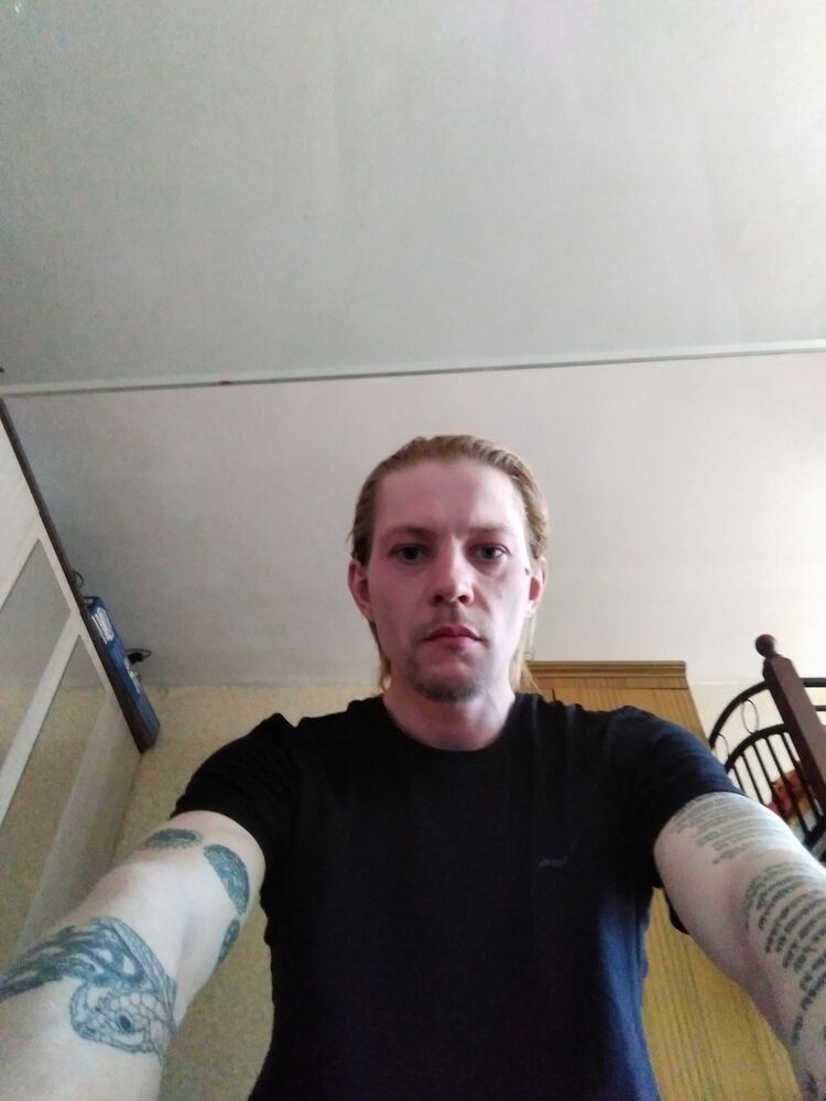  19544469  , 38 ,    