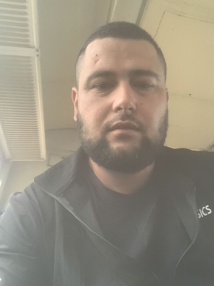  43895409  , 32 ,    