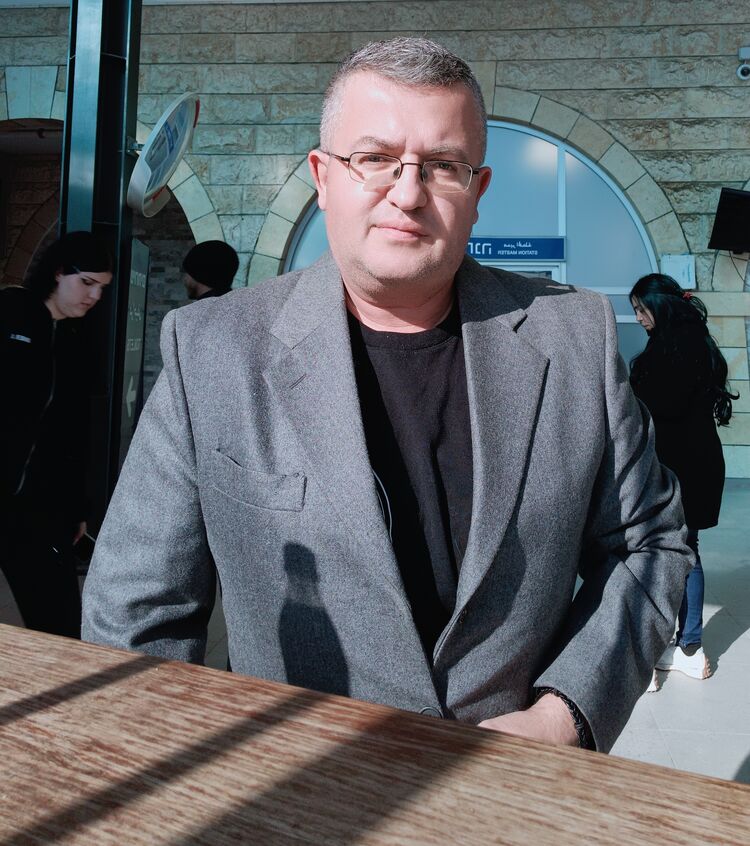 ���� 54961179 ������� ���, 42 ����, ���� ���������� � Ashqelon