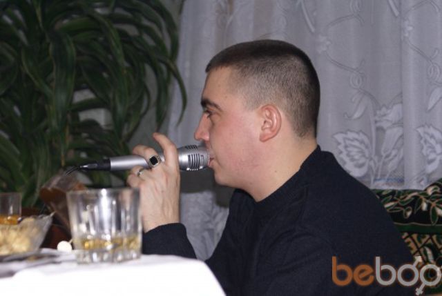  1089719  Artem, 43 ,    