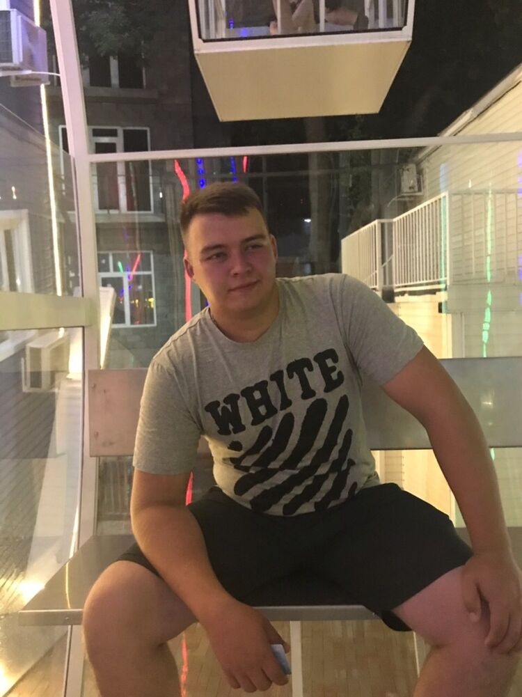  18748599  , 26 ,    