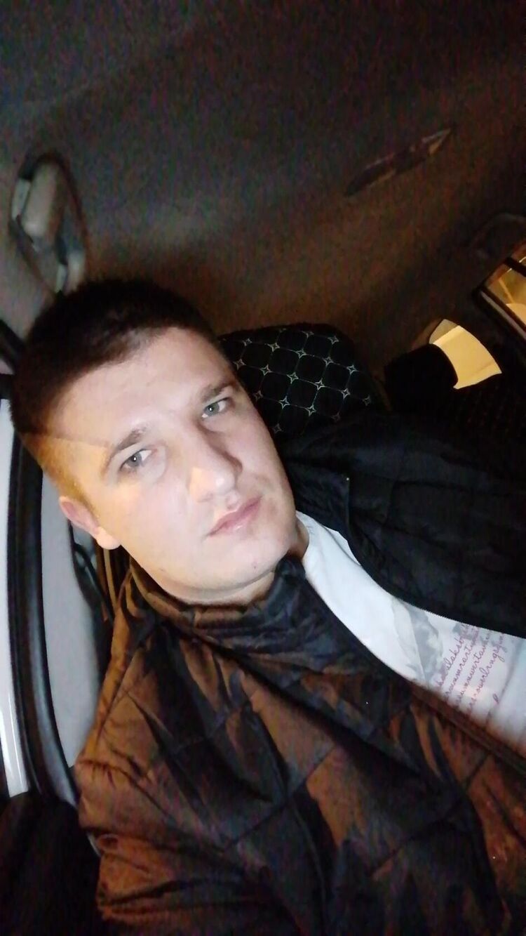  40133699  , 32 ,    