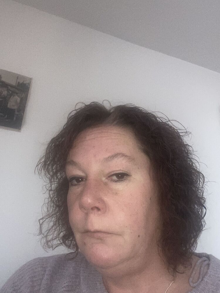  Vincennes,   Ingrid, 46 ,     , c 