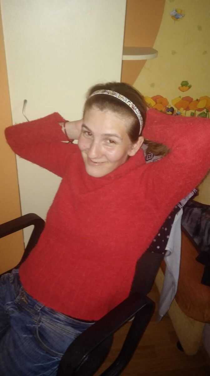  ,   Mihaela, 33 ,  