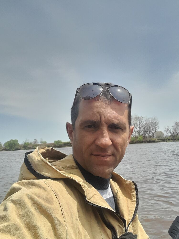 46342499  , 40 ,    