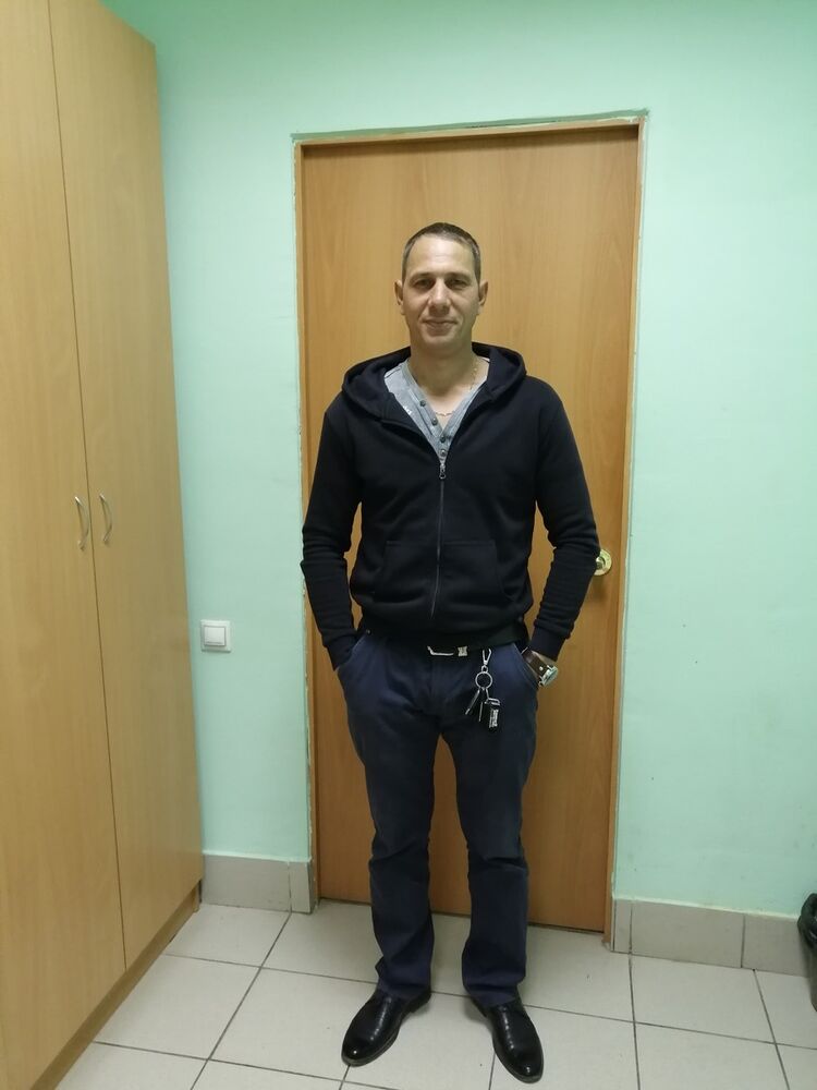  17652979  , 48 ,    