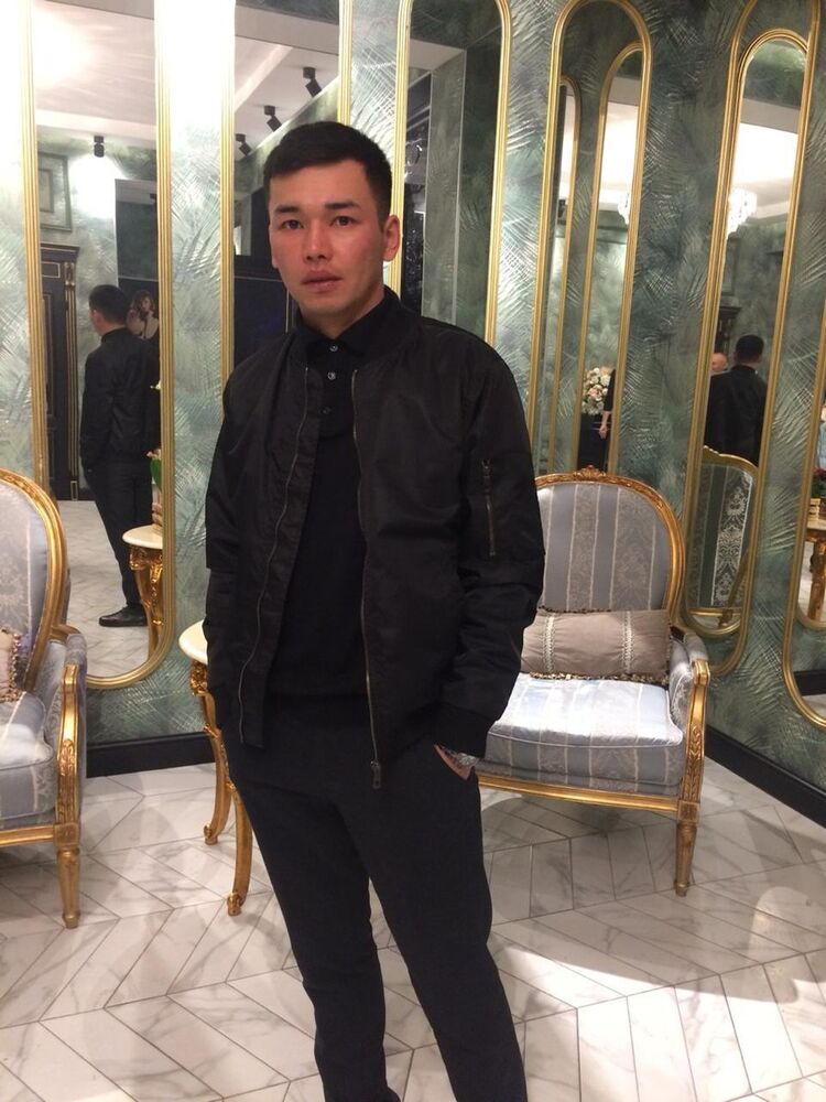  ,   Miras, 33 ,   ,   , c 