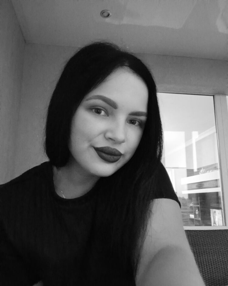  --,   , 21 ,   