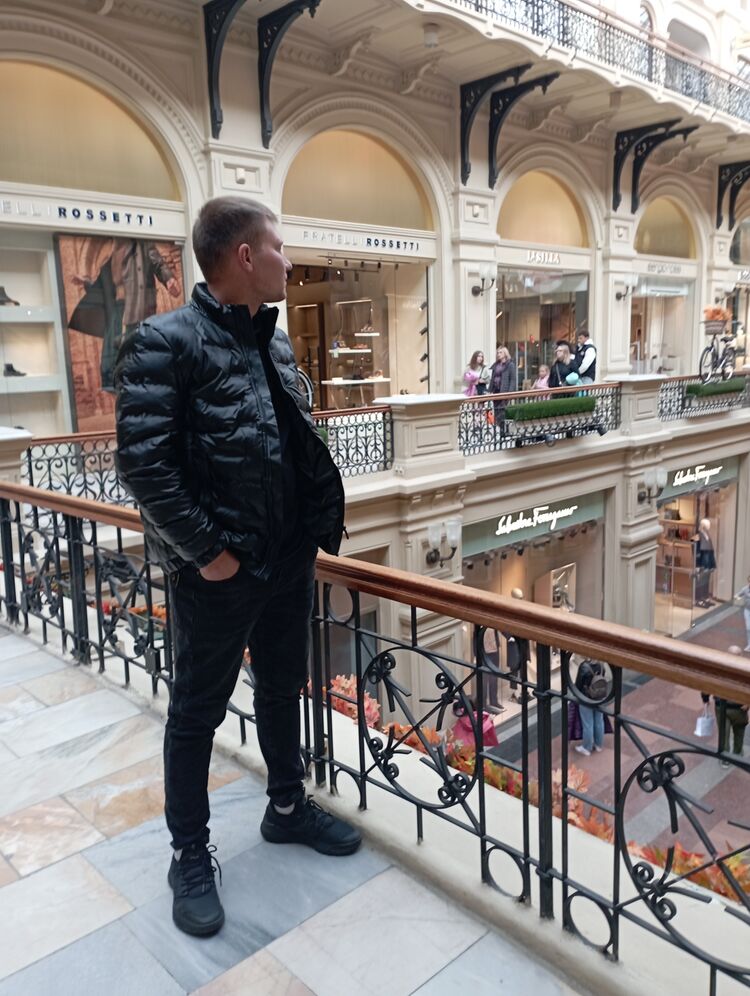  ,   Ilya, 26 ,   ,   