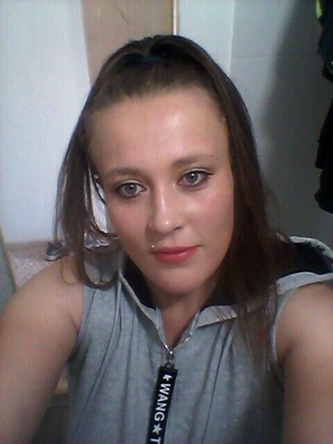  20748579  , 32 ,    