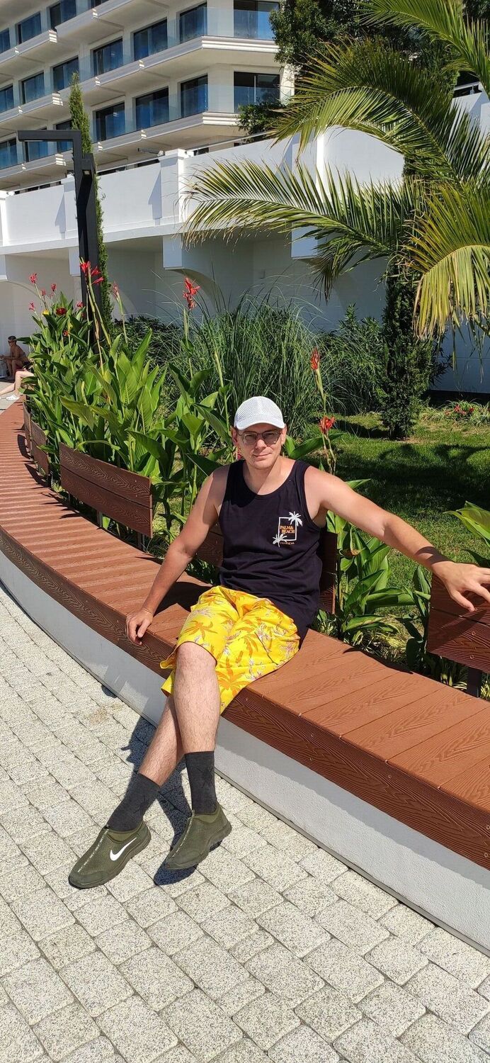  46235829  Evgeny, 37 ,    Deleted