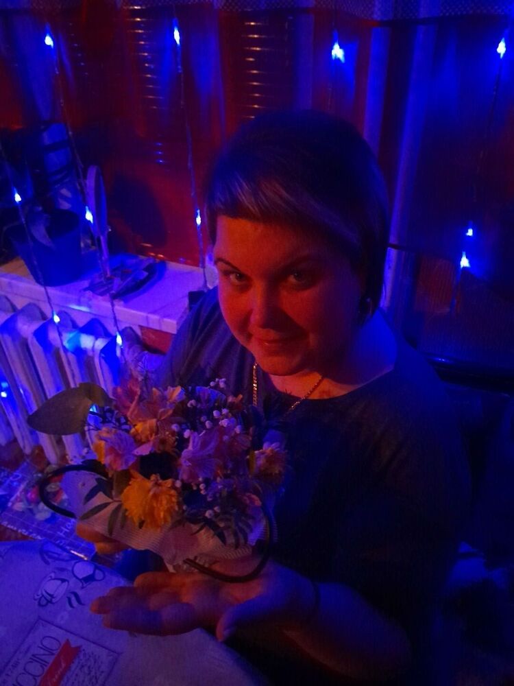  52510629  Tanya, 41 ,    