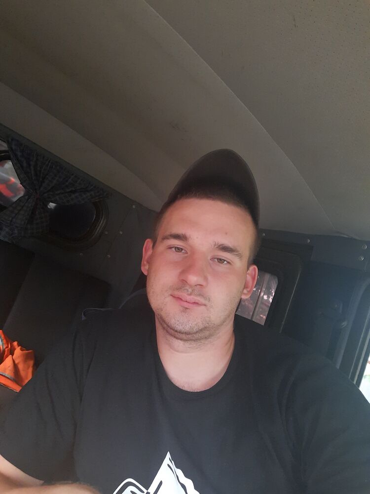  27856539  , 30 ,    