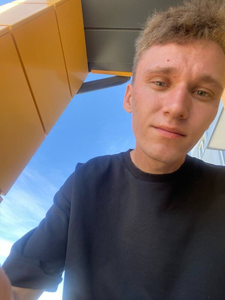  53900889  , 27 ,    -