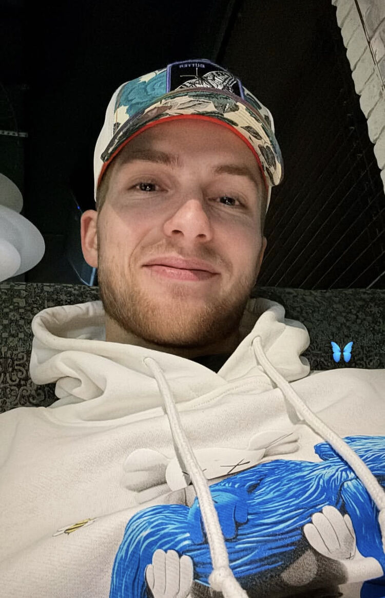 ���� 50679839 ������� �����, 33 ����, ���� ���������� � ������