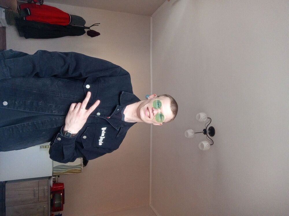  44700499  , 23 ,    