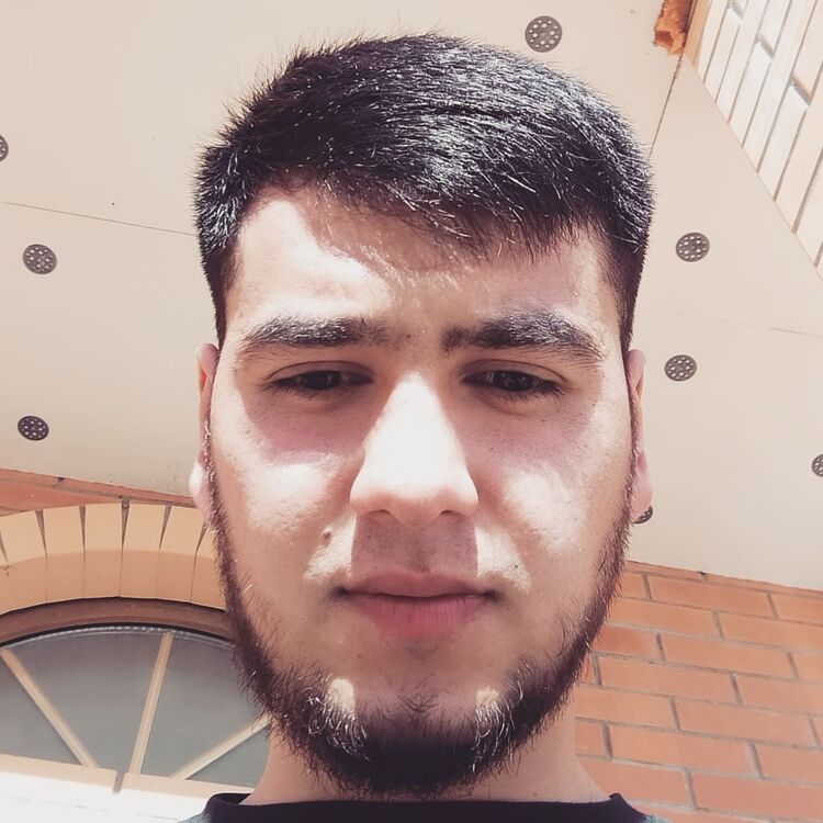  44487119  Alik, 23 ,    