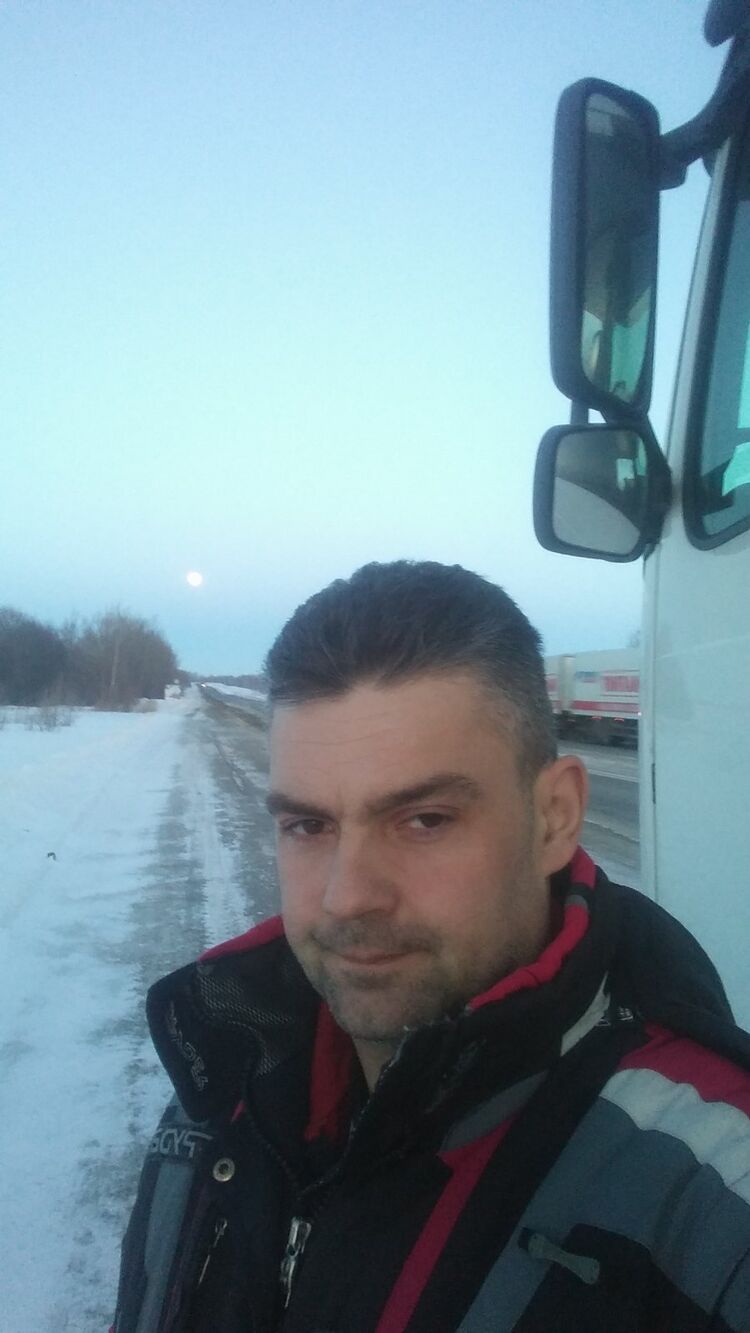  24543469  , 44 ,    