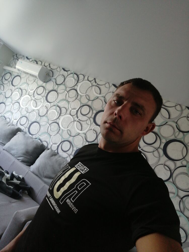  ,   Oleg, 31 ,   ,   